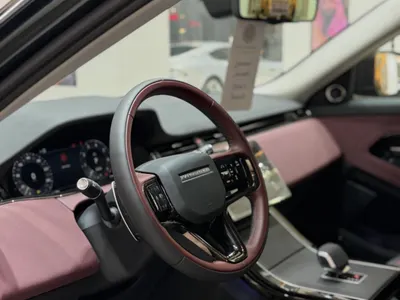 2025 لاند روفر رينج روفر ايفوك