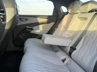 2026 بي واي دي سيل