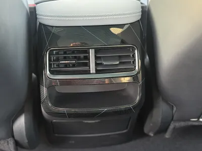 2026 بي واي دي سيل