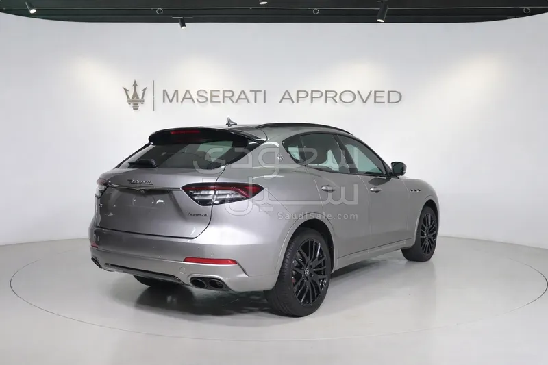 2021 مازيراتي ليفانتي