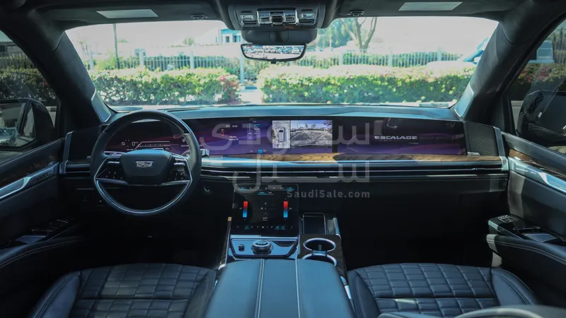 2025 كاديلاك اسكاليد بلاتينيوم