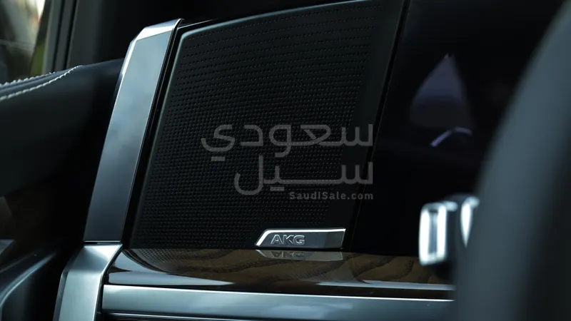 2025 كاديلاك اسكاليد بلاتينيوم