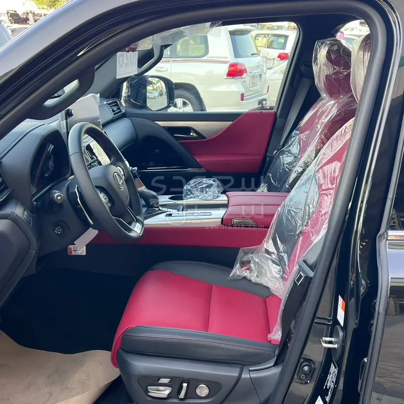 2026 لكزس إل إكس 700 اتش