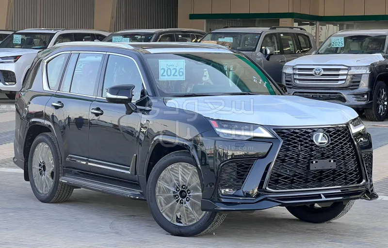 2026 لكزس إل إكس 700 اتش