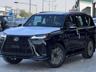 2026 لكزس إل إكس 700 اتش