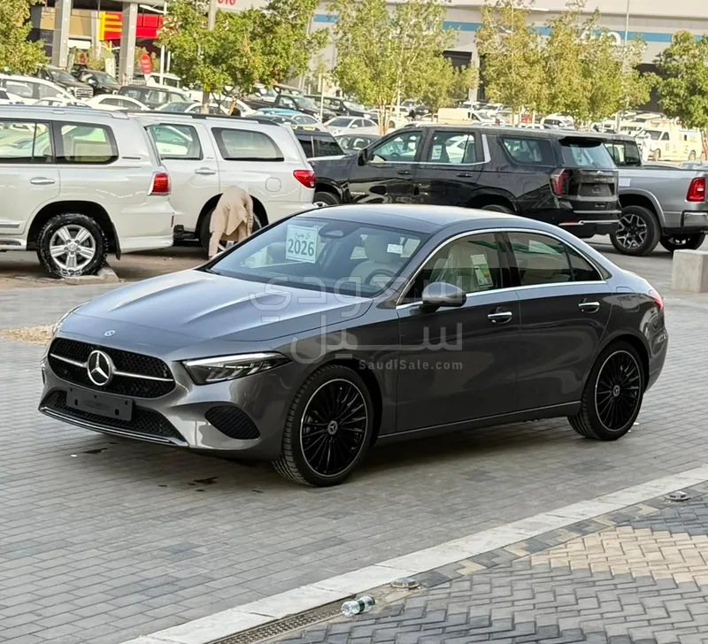 2026 مرسيدس - بنز أي 200