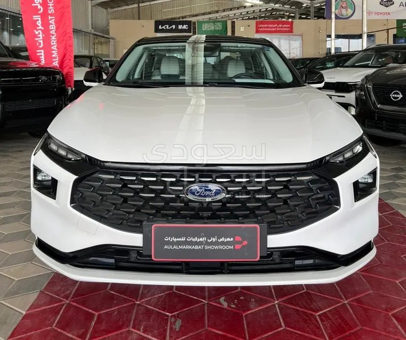 2026 فورد توروس تايتينيوم