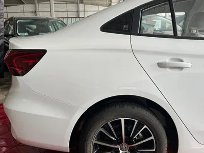 2025 ام جي ام جي 5