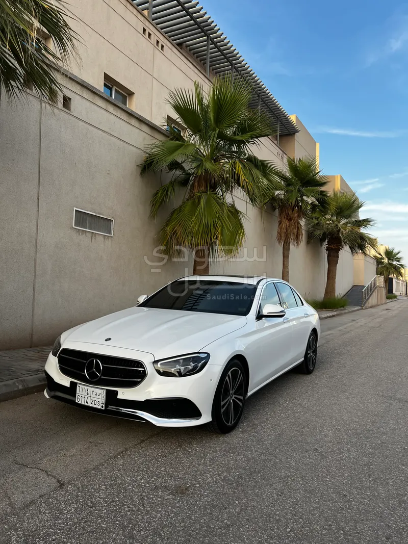 2021 مرسيدس - بنز إي 250