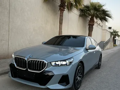 2024 بي ام دبليو الفئة الخامسة 520 أي