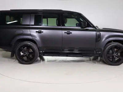 2025 لاند روفر ديفيندر 130