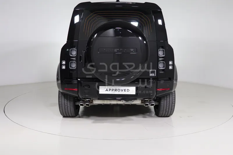 2025 لاند روفر ديفيندر اكس داينمك