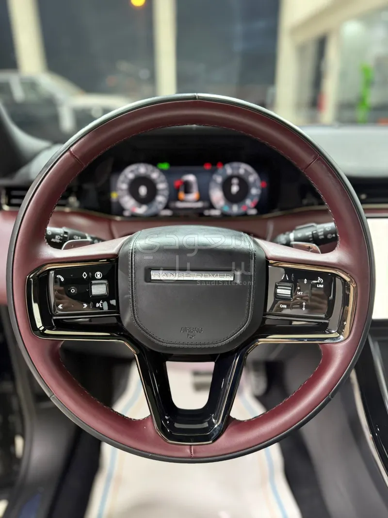 2025 لاند روفر رينج روفر ايفوك داينمك