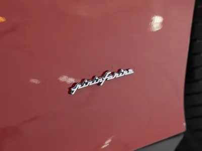 2015 فيراري اف 12 بيرلينيتا