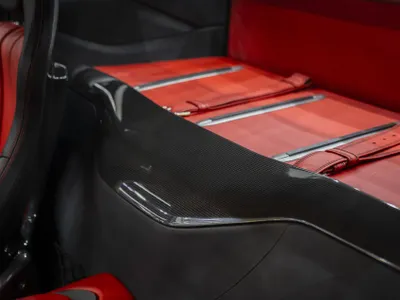 2015 فيراري اف 12 بيرلينيتا