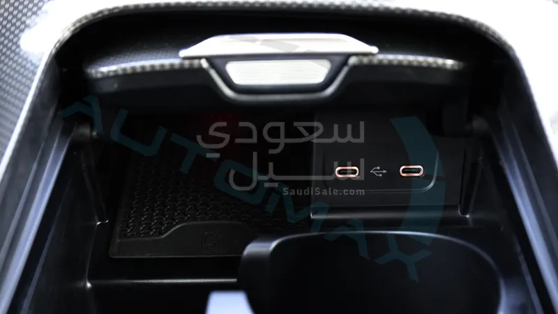 2026 مرسيدس - بنز سي إل إي 200