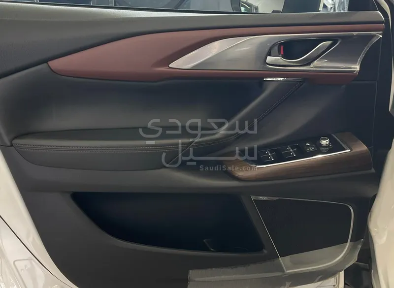 2020 مازدا سي اكس 9 سقنتشر