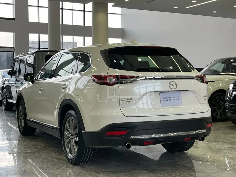 2020 مازدا سي اكس 9 سقنتشر