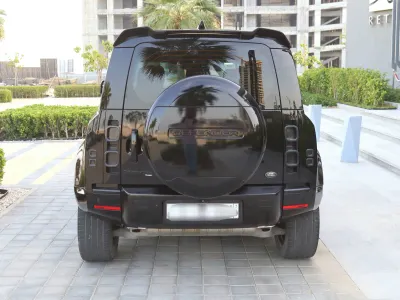 2022 لاند روفر ديفيندر 110