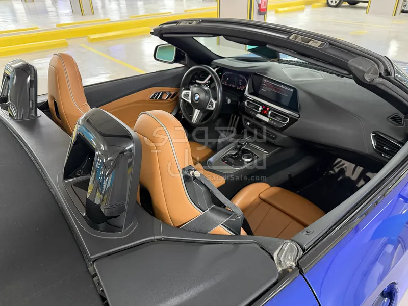 2024 بي ام دبليو الفئة زد 4