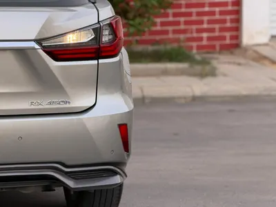 2016 لكزس أر إكس 450 هايبرد