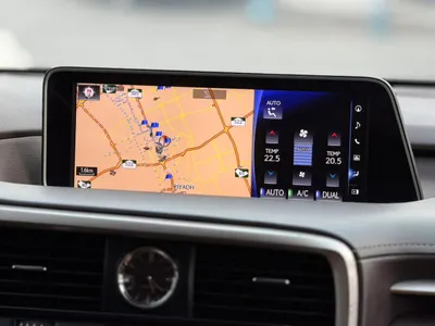 2016 لكزس أر إكس 450 هايبرد