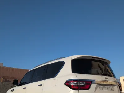 2012 نيسان باترول بلاتينيوم