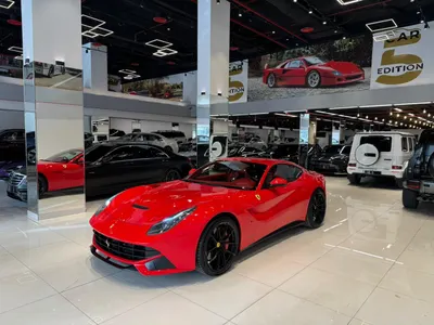 2016 فيراري اف 12