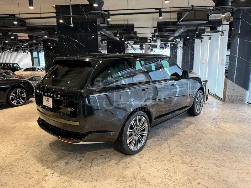 2023 لاند روفر رينج روفر فوج اس اي