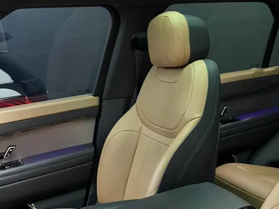 2024 لاند روفر رينج روفر سبورت اس اي دايناميك