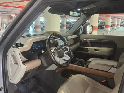 2022 لاند روفر ديفيندر 90