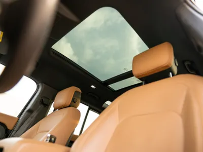 2025 لاند روفر ديفيندر اكس داينمك