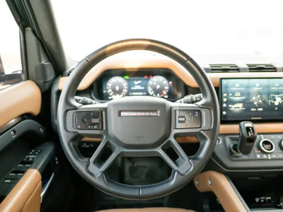 2025 لاند روفر ديفيندر اكس داينمك