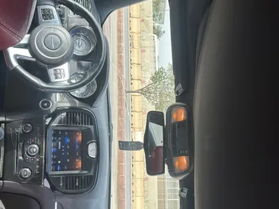 2014 كرايسلر 300 اس ار تي 8