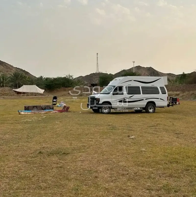 2013 فورد موتر هوم كارافان