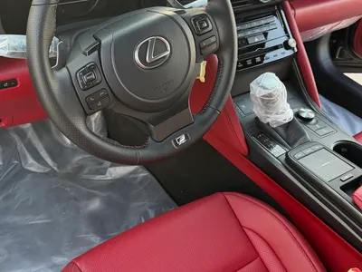 2025 لكزس آي إس 350 إف