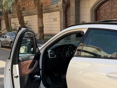 2022 بي ام دبليو الفئة اكس 6 إم 50 أي