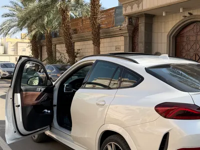 2022 بي ام دبليو الفئة اكس 6 إم 50 أي