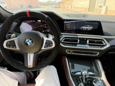 2022 بي ام دبليو الفئة اكس 6 إم 50 أي