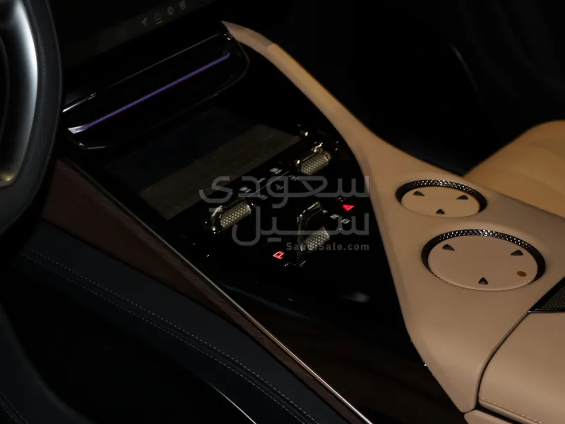 2025 لوتس اليترا اس