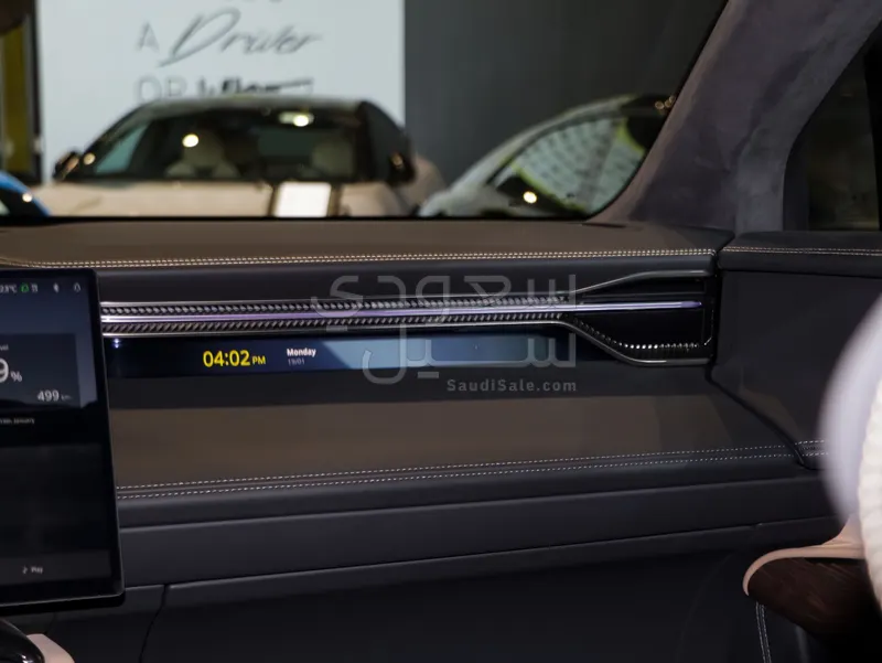 2025 لوتس اليترا اس