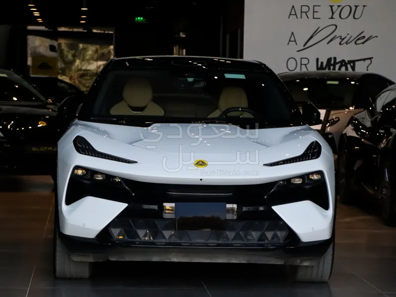 2025 لوتس اليترا اس