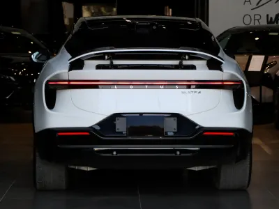 2025 لوتس اليترا اس