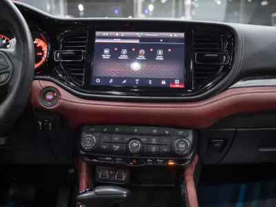 2023 دودج دورانغو اس ار تي