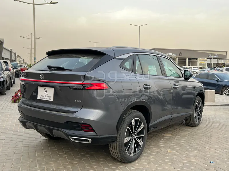 2025 ام جي سايك غمارتين