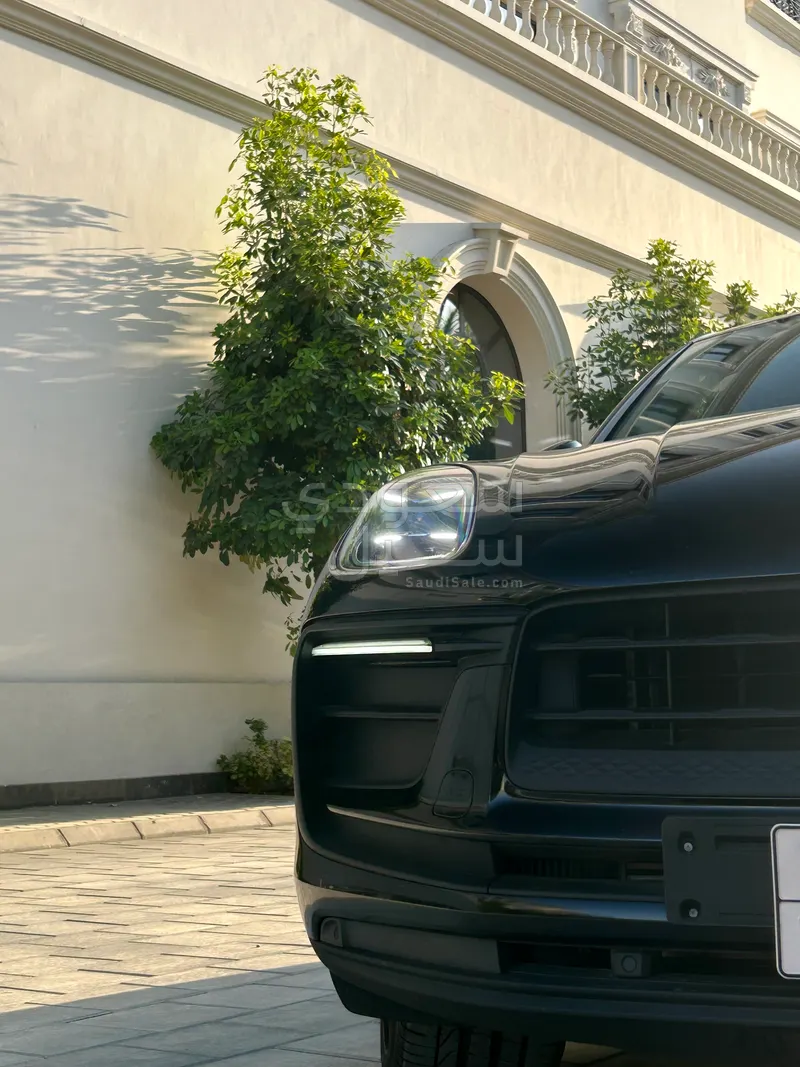 2025 بورش ماكان