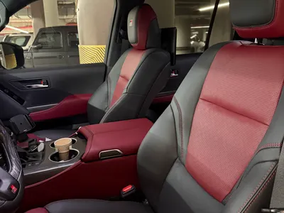 2025 تويوتا لاند كروزر جي ار سبورت