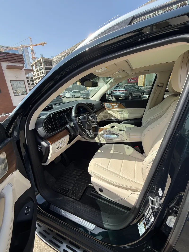 2022 مرسيدس - بنز جي إل إي 350