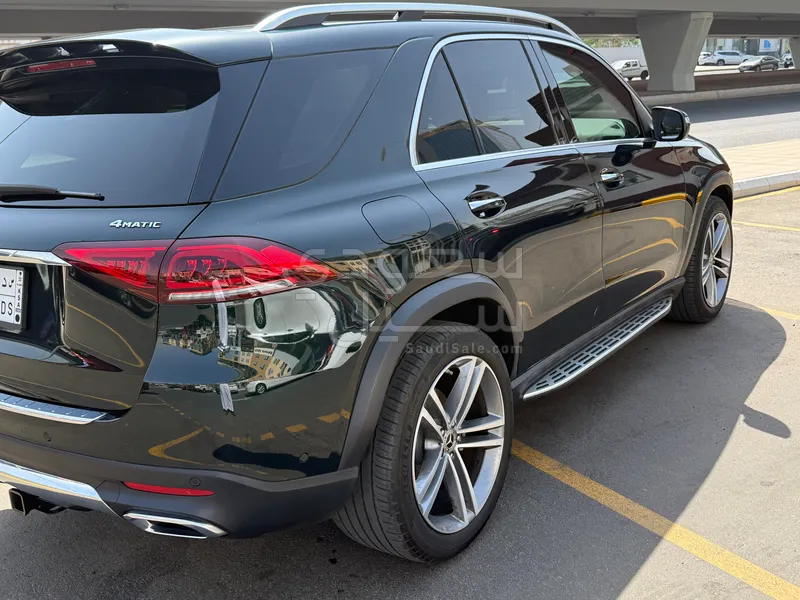 2022 مرسيدس - بنز جي إل إي 350