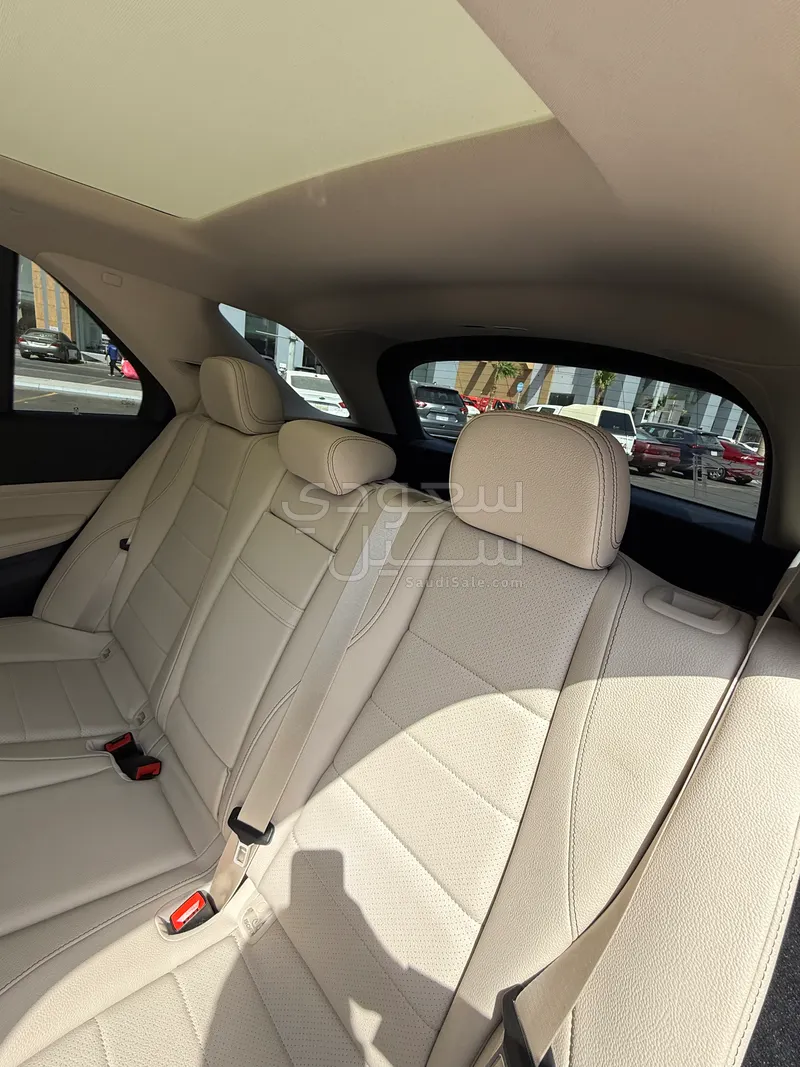 2022 مرسيدس - بنز جي إل إي 350